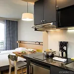 Adagio Access Les Docks 아파트호텔 르아브르