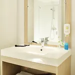 Adagio Access Les Docks Aparthotel