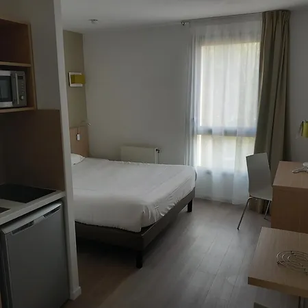 Adagio Access Les Docks Hotel apartamentowy