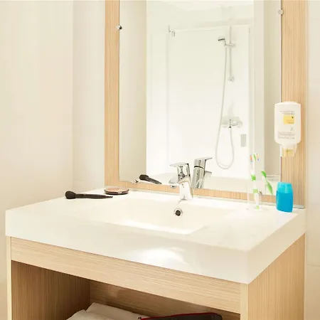 Adagio Access Les Docks Apartmanhotel Le Havre