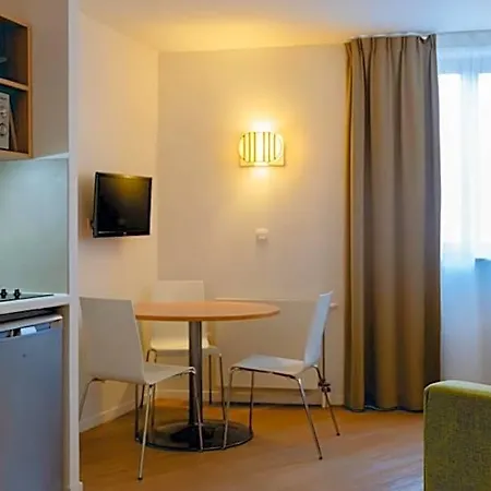 Apartmanhotel Adagio Access Les Docks Le Havre