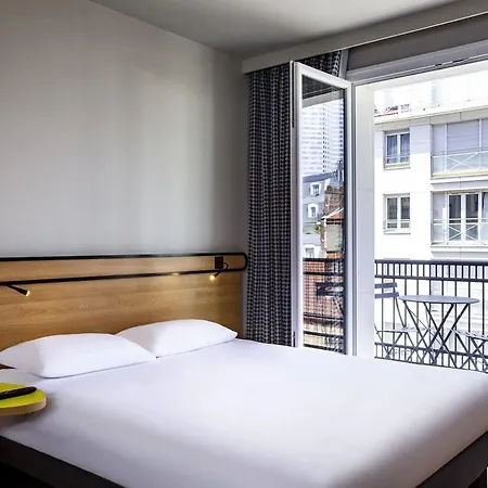 Adagio Access Les Docks Aparthotel