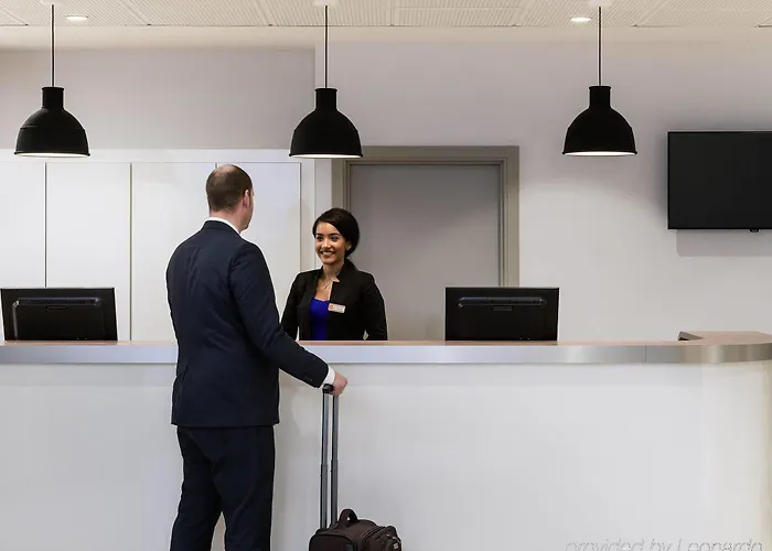 Adagio Access Les Docks Aparthotel