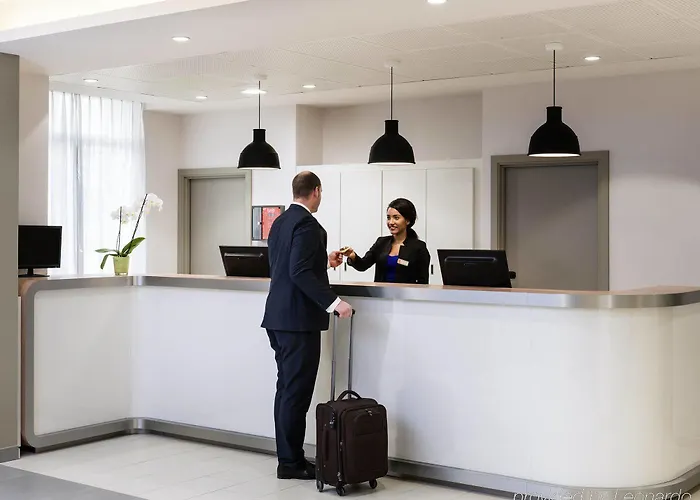 Adagio Access Les Docks Aparthotel Le Havre